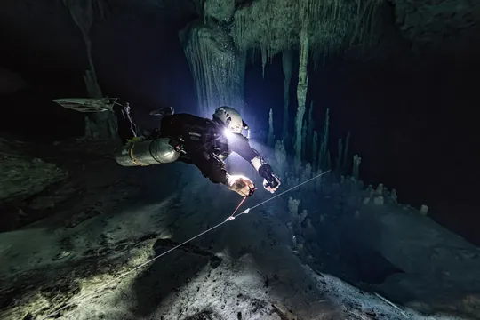 Technical Cave diving deep